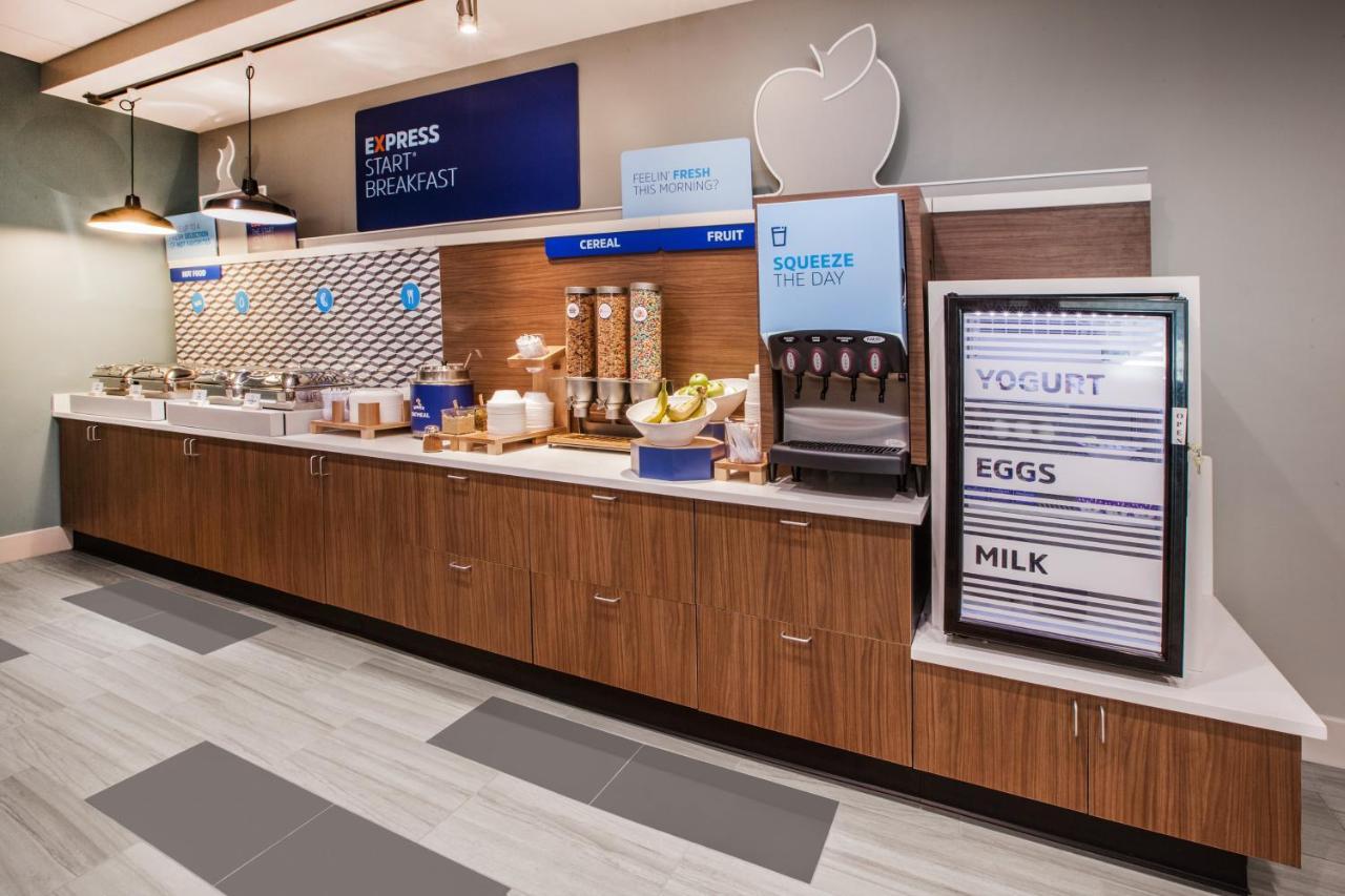 Holiday Inn Express & Suites - Dawsonville By Ihg Bagian luar foto