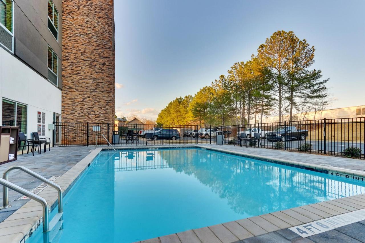 Holiday Inn Express & Suites - Dawsonville By Ihg Bagian luar foto