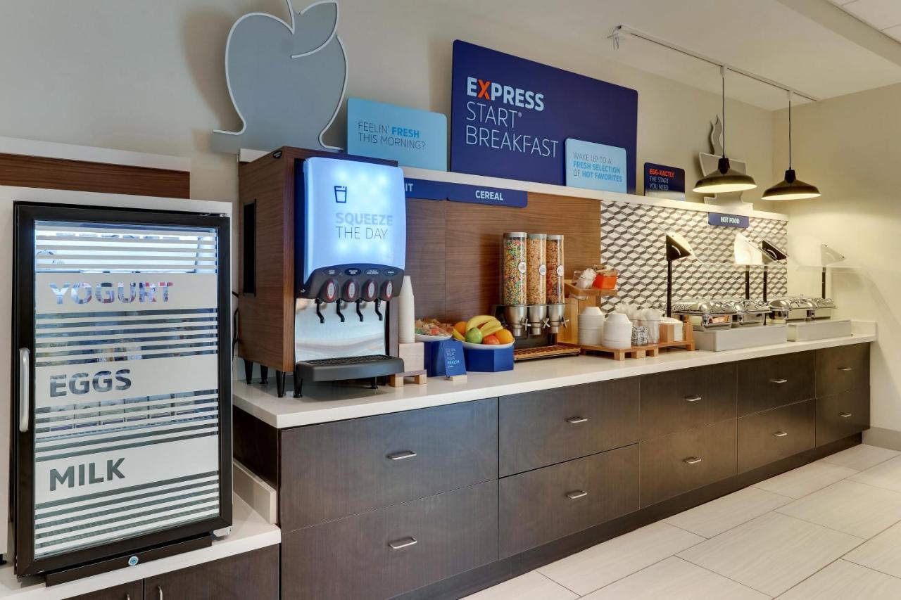 Holiday Inn Express & Suites - Dawsonville By Ihg Bagian luar foto